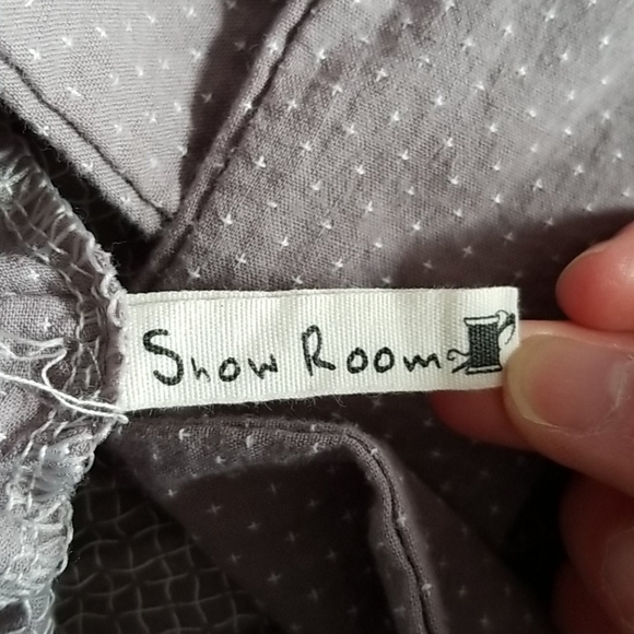 Show Room short sleeve dress OS - Picture 4 of 6